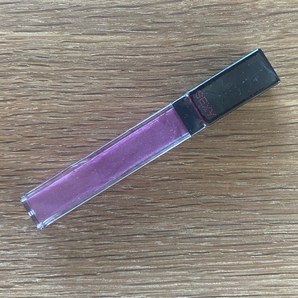 NEW Victoria’s Secret Very Sexy Lipgloss